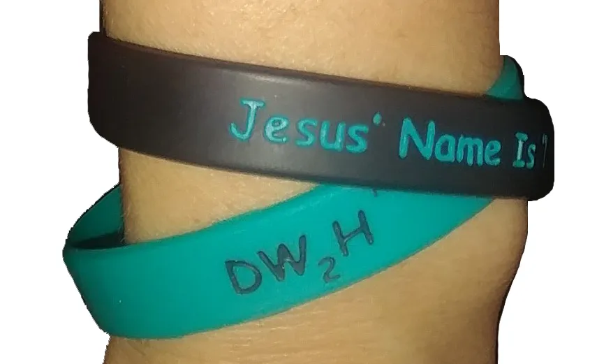 dw2h-double-wristbands-3.webp